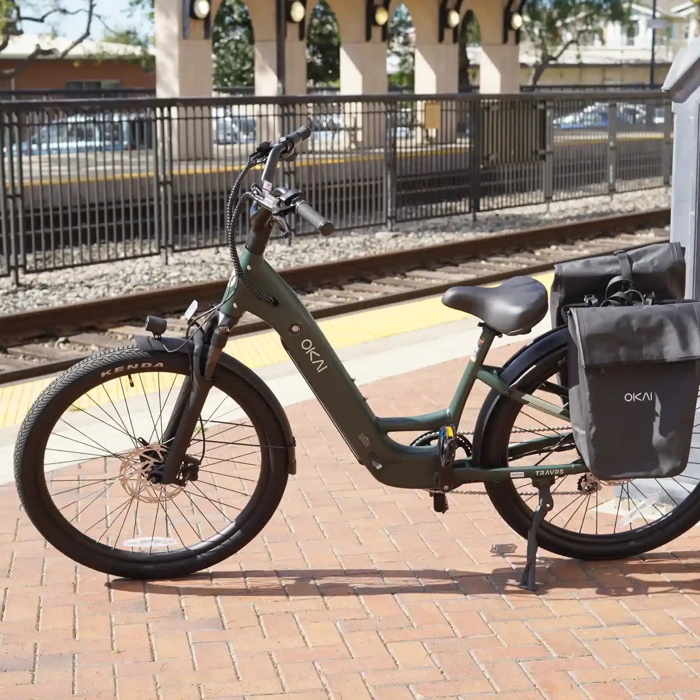 TraVRS EB80 eBike